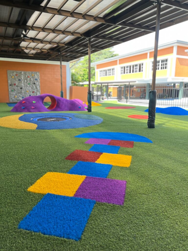 parques-infantiles-en-colegios
